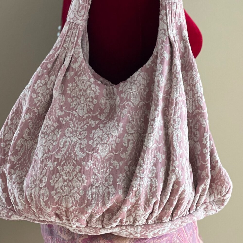 House Purse Day Bag Travel Bag Clay Pink White Damask Large Hobo Bag - Picture 5 of 14